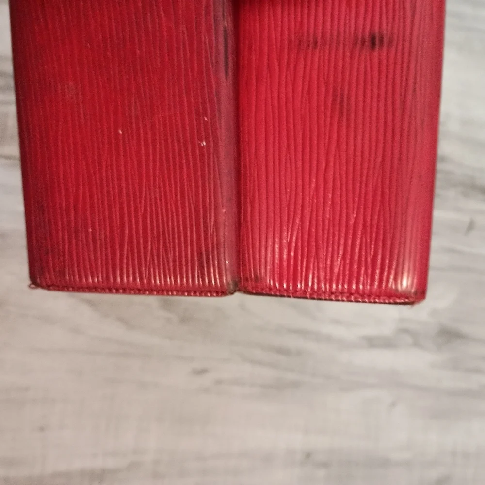 Louis Vuitton 2  Key Cases Multicles Red
